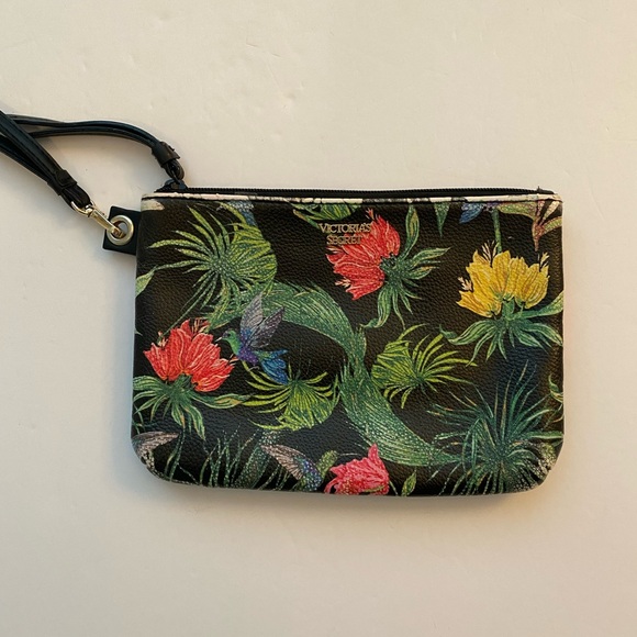 Victoria's Secret Handbags - Victoria’s Secret tropical print wristlet